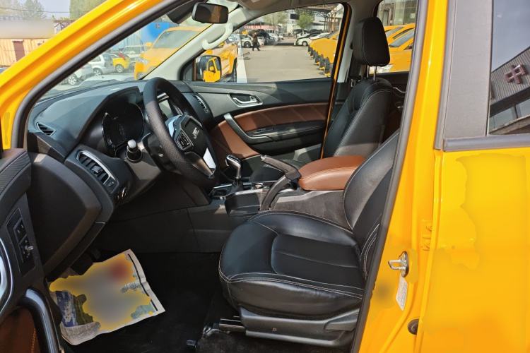 Used JMC Yuhu EV 2022 4x2 LX JX1032PSEF5BEV Left Front Seat