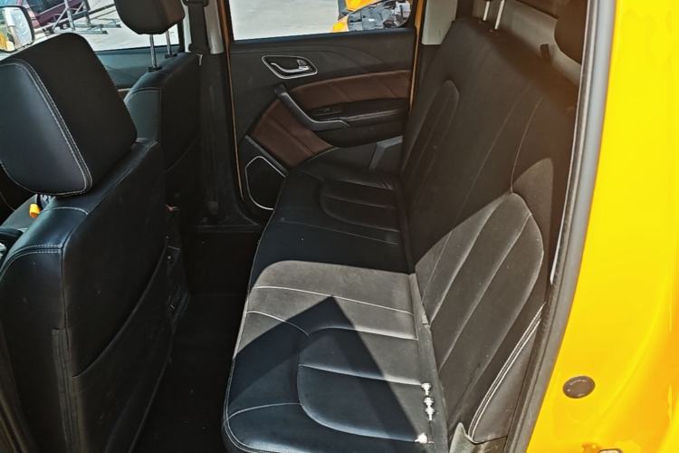 Used JMC Yuhu EV 2022 4x2 LX JX1032PSEF5BEV Left Rear Seat