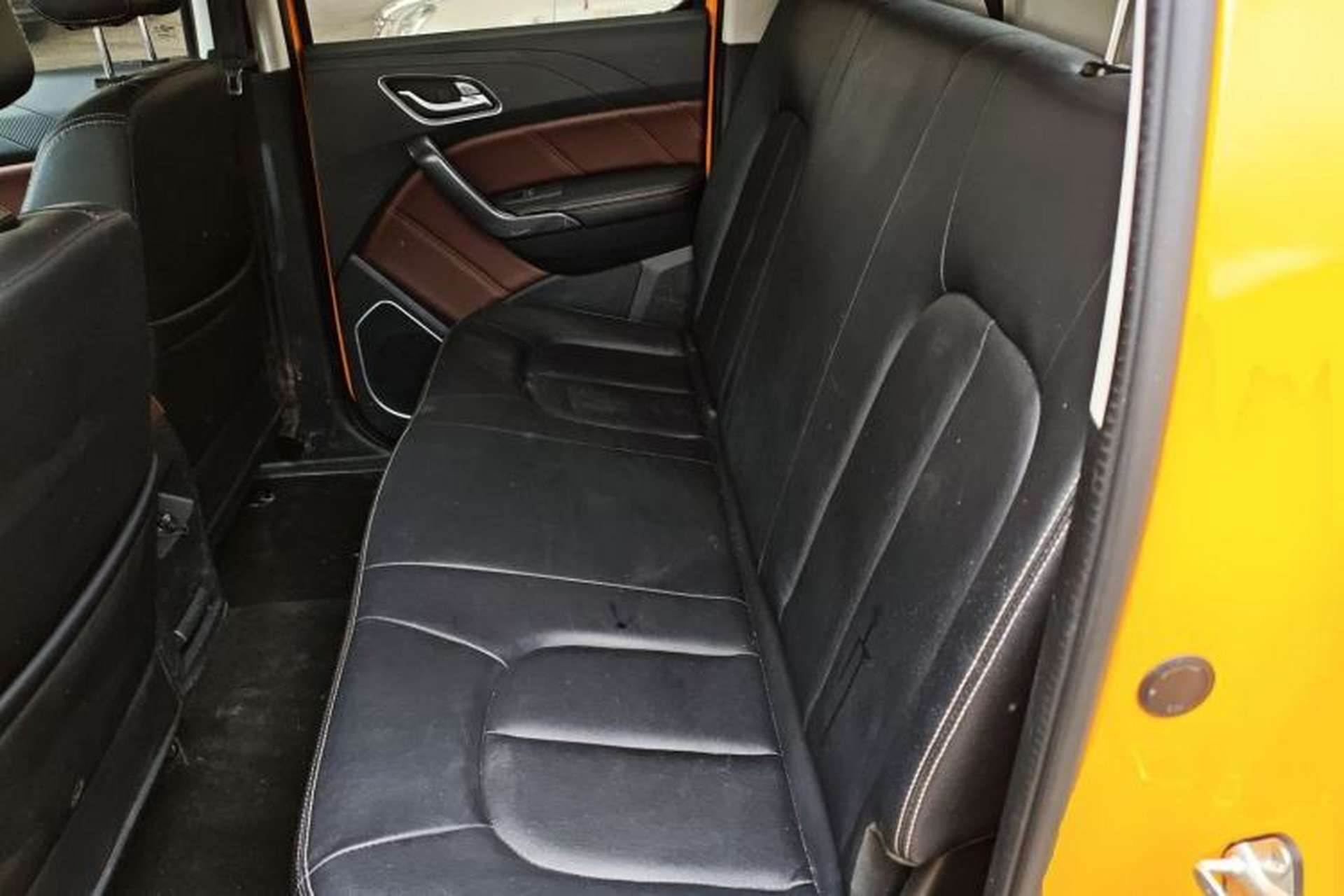 Used JMC Yuhu EV 2022 4x2 LX JX1032PSEF5BEV Left Rear Seat