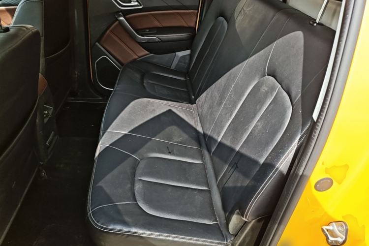 Used JMC Yuhu EV 2022 4x2 LX JX1032PSEF5BEV Left Rear Seat