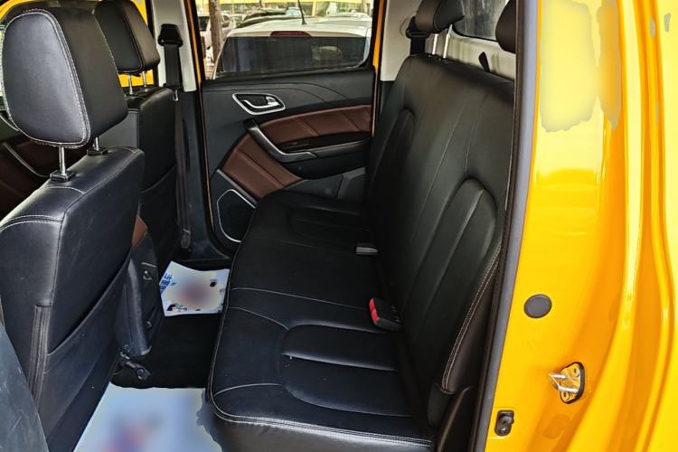 Used JMC Yuhu EV 2022 4x2 LX JX1032PSEF5BEV Left Rear Seat