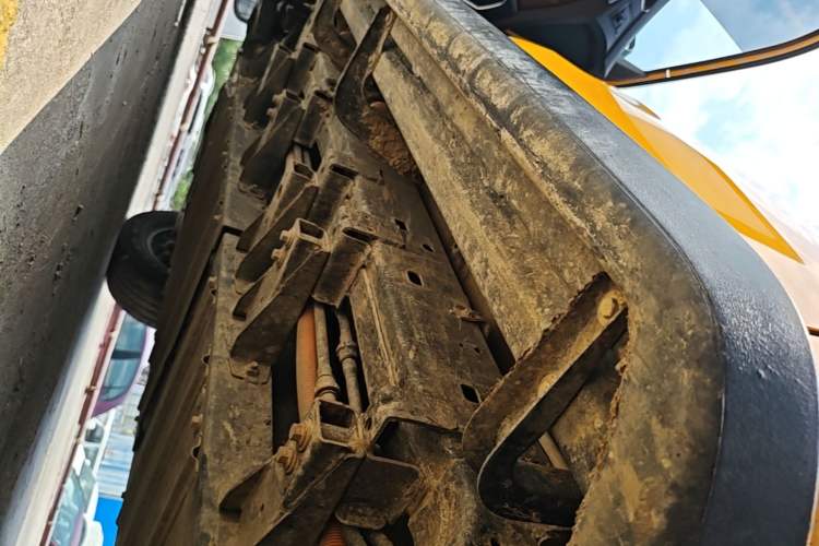 Used JMC Yuhu EV 2022 4x2 LX JX1032PSEF5BEV Left Side Sill