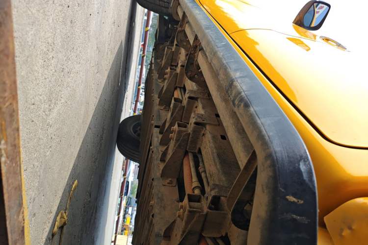 Used JMC Yuhu EV 2022 4x2 LX JX1032PSEF5BEV Left Side Sill