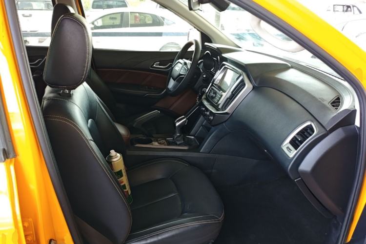 Used JMC Yuhu EV 2022 4x2 LX JX1032PSEF5BEV Right Front Seat