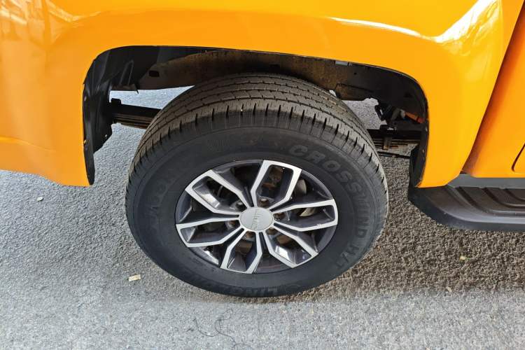 Used JMC Yuhu EV 2022 4x2 LX JX1032PSEF5BEV Right Rear Wheel Hub