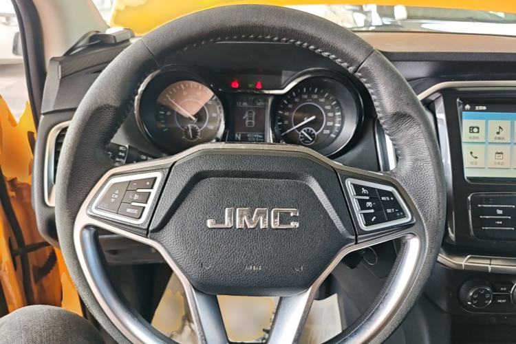 Used JMC Yuhu EV 2022 4x2 LX JX1032PSEF5BEV Steering Wheel