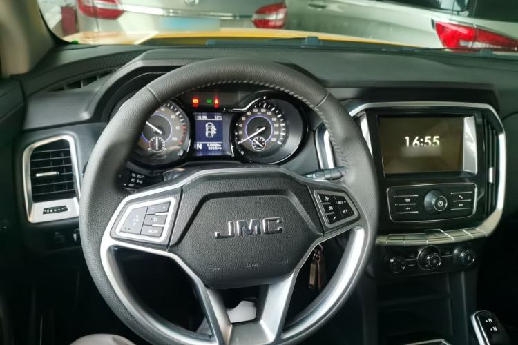 Used JMC Yuhu EV 2022 4x2 LX JX6510PA5BEV Steering Wheel
