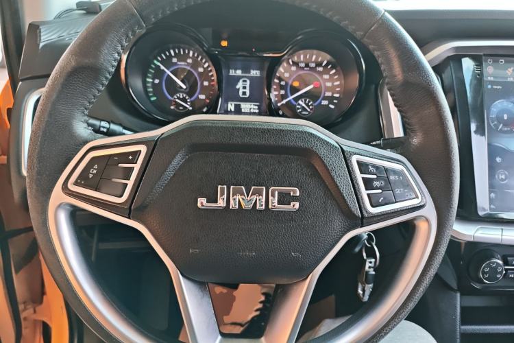 Used JMC Yuhu EV 2022 4x2 LX JX5032XXYPSE5BEV Steering Wheel
