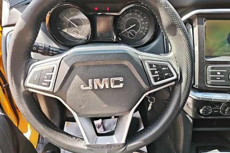 Used JMC Yuhu EV 2022 4x2 LX JX1032PSEF5BEV Steering Wheel