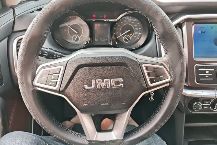 Used JMC Yuhu EV 2022 4x2 LX JX1032PSEF5BEV Steering Wheel