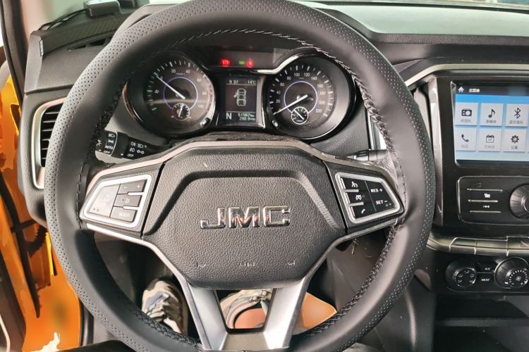 Used JMC Yuhu EV 2022 4x2 LX JX5032XXYPSE5BEV Steering Wheel
