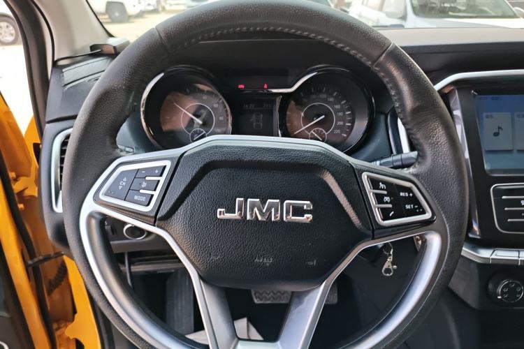 Used JMC Yuhu EV 2022 4x2 LX JX1032PSEF5BEV Steering Wheel