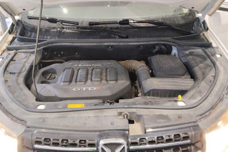 Used JMC Yusheng S330 2016 1.5L GTDi Automatic Two-Wheel Drive Comfort Edition Engine Bay