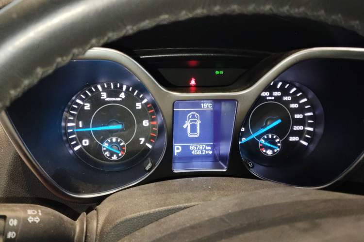 Used JMC Yusheng S330 2016 1.5L GTDi Automatic Two-Wheel Drive Comfort Edition Instrument Cluster