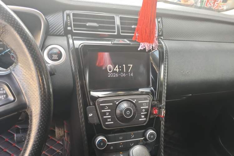 Used JMC Yusheng S330 2016 1.5L GTDi Automatic Two-Wheel Drive Prestige Edition Audio And AC Panel