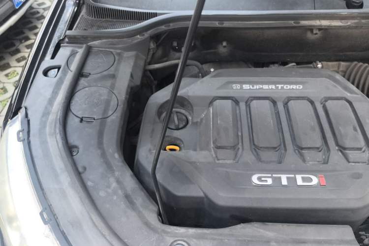 Used JMC Yusheng S330 2016 1.5L GTDi Automatic Two-Wheel Drive Fashion Edition Engine Bay Right