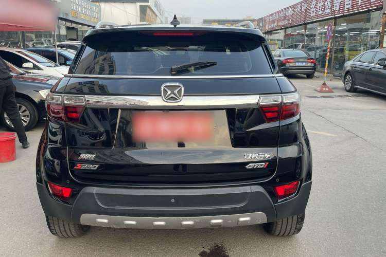Used JMC Yusheng S330 2016 1.5L GTDi Automatic Two-Wheel Drive Flagship Edition Exterior 2