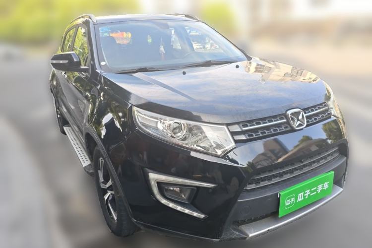 Used JMC Yusheng S330 2016 1.5L GTDi Automatic Two-Wheel Drive Prestige Edition Front Right 45 Deg