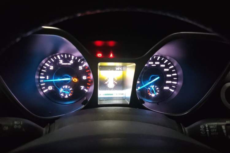 Used JMC Yusheng S330 2016 1.5L GTDi Automatic Two-Wheel Drive Prestige Edition Instrument Cluster