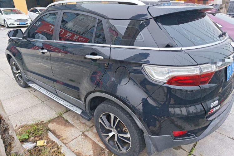 Used JMC Yusheng S330 2016 1.5L GTDi Automatic Two-Wheel Drive Prestige Edition Left Side
