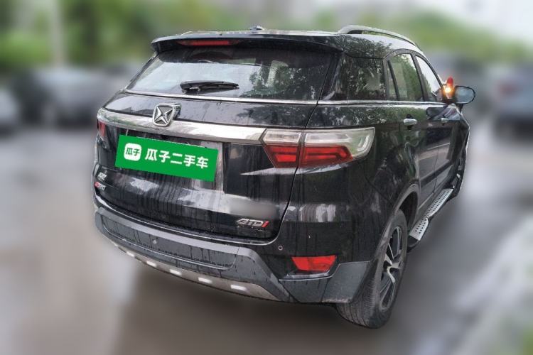 Used JMC Yusheng S330 2016 1.5L GTDi Automatic Two-Wheel Drive Fashion Edition Rear Right 45 Deg