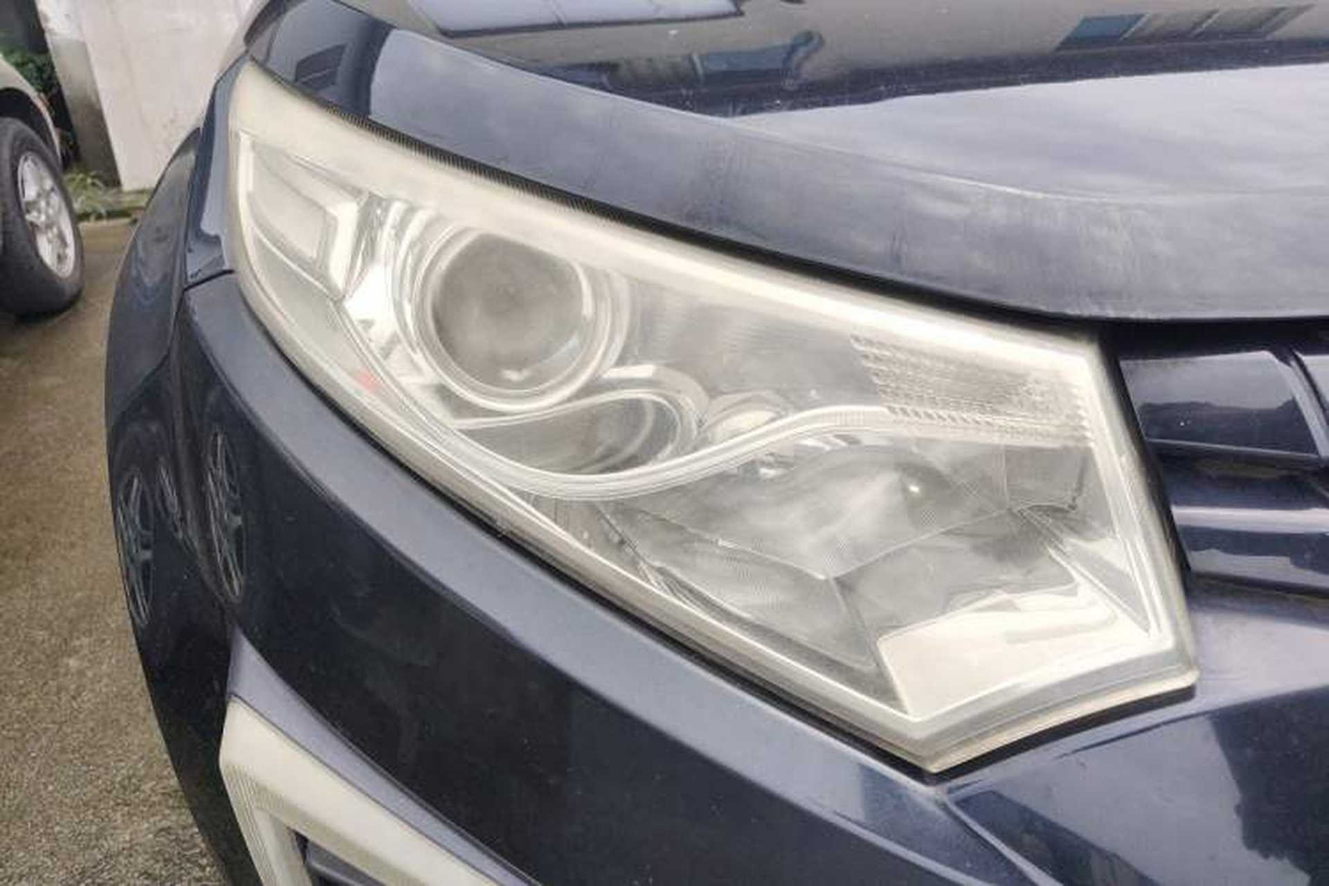 Used JMC Yusheng S330 2016 1.5L GTDi Automatic Two-Wheel Drive Prestige Edition Right Front Headlight