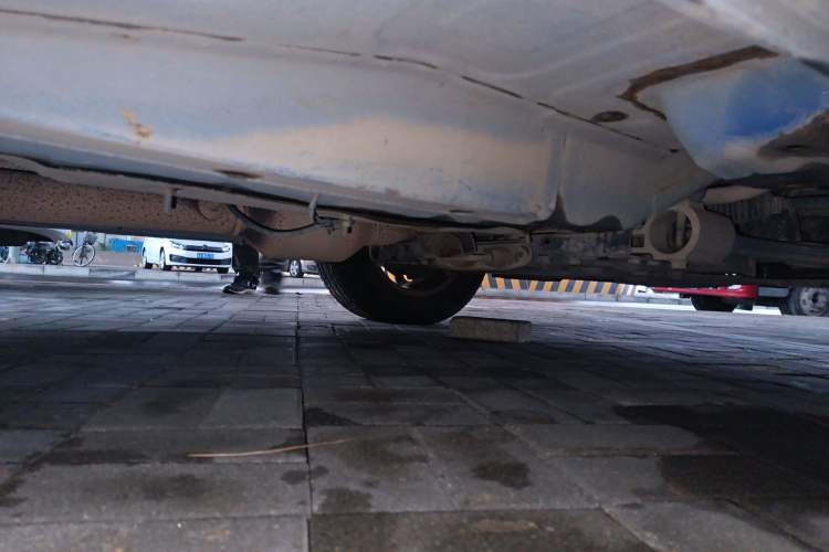 Used JMC Yusheng S330 2016 1.5L GTDi Manual Two-Wheel Drive Value Edition Chassis Front Right
