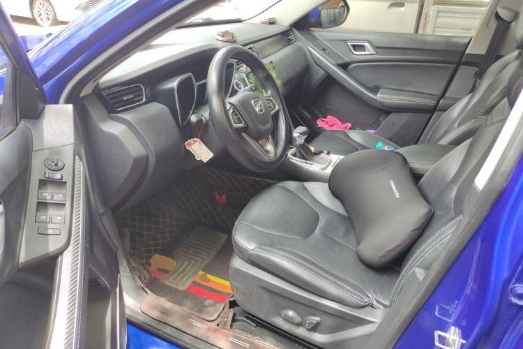 Used JMC Yusheng S330 2016 1.5L GTDi Automatic Two-Wheel Drive Flagship Edition Driver Seat