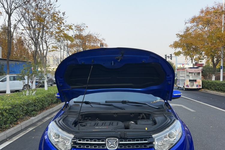 Used JMC Yusheng S330 2016 1.5L GTDi Automatic Two-Wheel Drive Prestige Edition Engine Bay