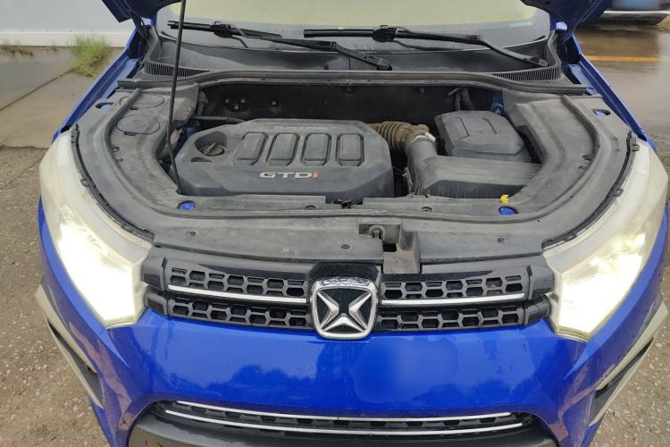 Used JMC Yusheng S330 2016 1.5L GTDi Automatic Two-Wheel Drive Flagship Edition Engine Bay