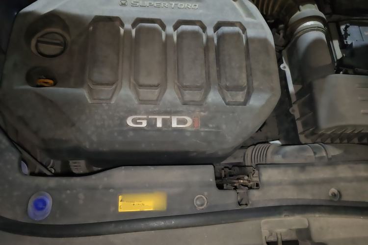 Used JMC Yusheng S330 2016 1.5L GTDi Automatic Two-Wheel Drive Flagship Edition Engine Bay