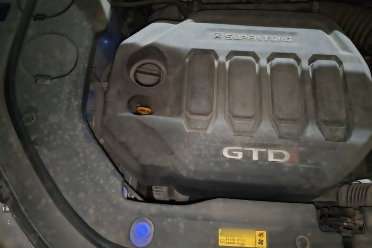 Used JMC Yusheng S330 2016 1.5L GTDi Automatic Two-Wheel Drive Flagship Edition Engine Bay Right