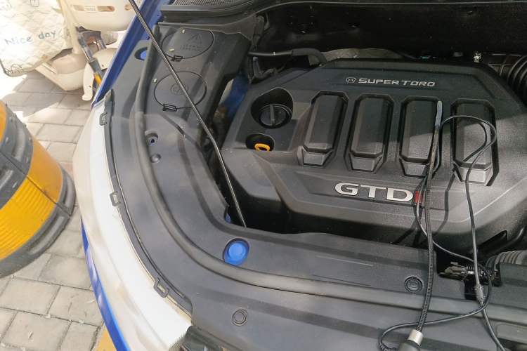 Used JMC Yusheng S330 2016 1.5L GTDi Automatic Two-Wheel Drive Prestige Edition Engine Bay Right