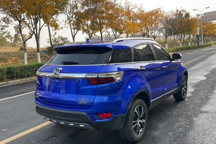Used JMC Yusheng S330 2016 1.5L GTDi Automatic Two-Wheel Drive Prestige Edition Exterior 2