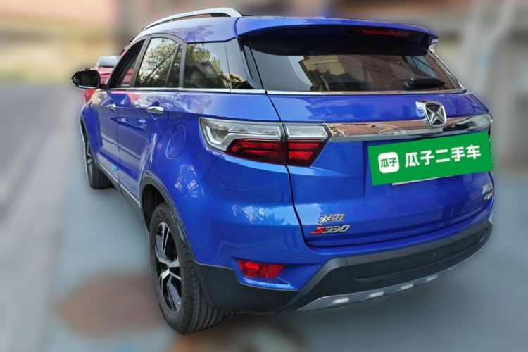 Used JMC Yusheng S330 2016 1.5L GTDi Automatic Two-Wheel Drive Prestige Edition Exterior 3