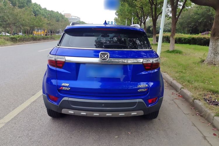 Used JMC Yusheng S330 2016 1.5L GTDi Automatic Two-Wheel Drive Fashion Edition Exterior 5