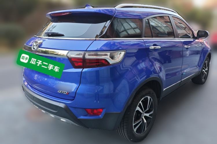 Used JMC Yusheng S330 2016 1.5L GTDi Automatic Two-Wheel Drive Prestige Edition Exterior 5