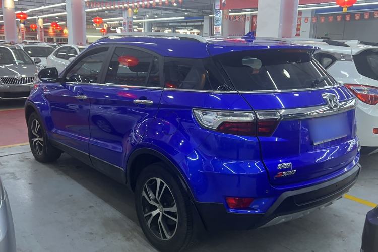Used JMC Yusheng S330 2016 1.5L GTDi Automatic Two-Wheel Drive Prestige Edition Exterior 5