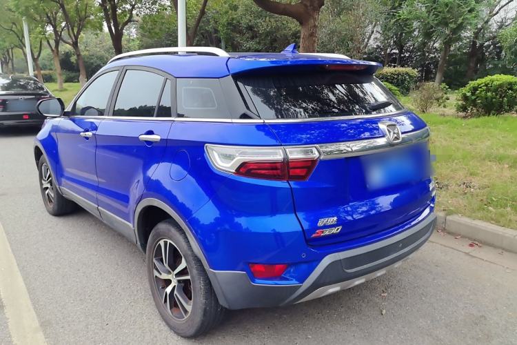 Used JMC Yusheng S330 2016 1.5L GTDi Automatic Two-Wheel Drive Fashion Edition Exterior 6