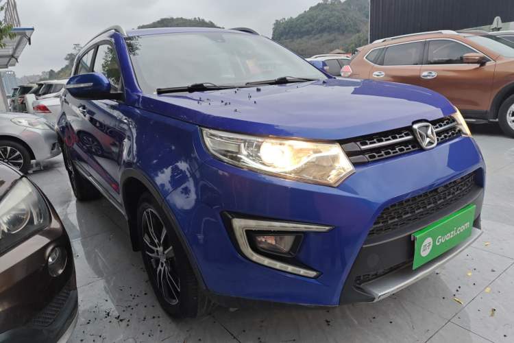 Used JMC Yusheng S330 2016 1.5L GTDi Automatic Two-Wheel Drive Flagship Edition Front Right 45 Deg