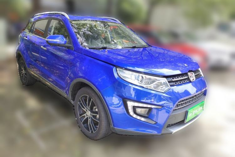 Used JMC Yusheng S330 2016 1.5L GTDi Automatic Two-Wheel Drive Flagship Edition Front Right 45 Deg