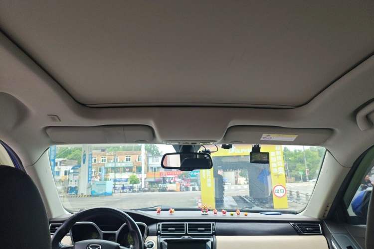 Used JMC Yusheng S330 2016 1.5L GTDi Automatic Two-Wheel Drive Flagship Edition Headliner