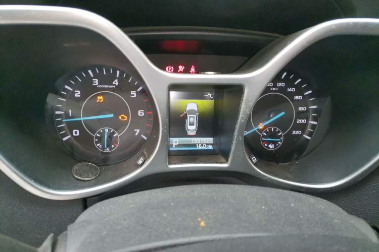 Used JMC Yusheng S330 2016 1.5L GTDi Automatic Two-Wheel Drive Flagship Edition Instrument Cluster