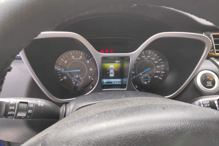 Used JMC Yusheng S330 2016 1.5L GTDi Automatic Two-Wheel Drive Prestige Edition Instrument Cluster