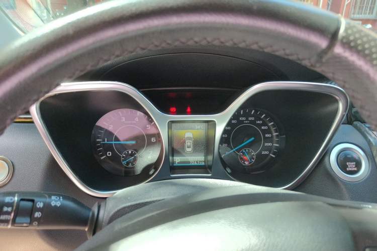 Used JMC Yusheng S330 2016 1.5L GTDi Automatic Two-Wheel Drive Prestige Edition Instrument Cluster