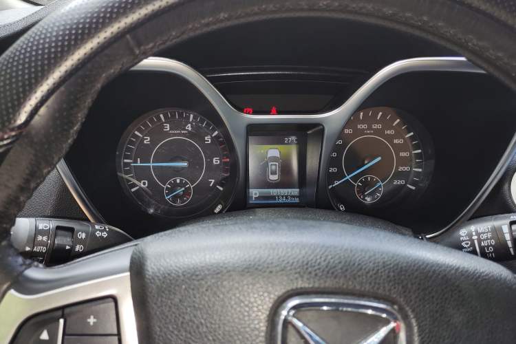 Used JMC Yusheng S330 2016 1.5L GTDi Automatic Two-Wheel Drive Flagship Edition Instrument Cluster
