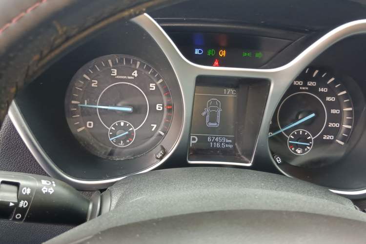 Used JMC Yusheng S330 2016 1.5L GTDi Automatic Two-Wheel Drive Comfort Edition Instrument Cluster