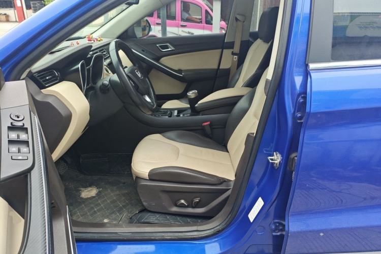 Used JMC Yusheng S330 2016 1.5L GTDi Automatic Two-Wheel Drive Flagship Edition Left Front Seat
