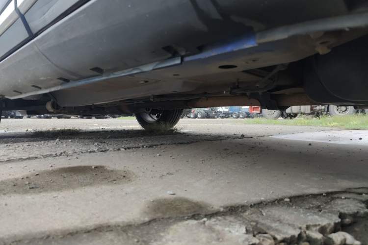 Used JMC Yusheng S330 2016 1.5L GTDi Automatic Two-Wheel Drive Flagship Edition Left Side Sill