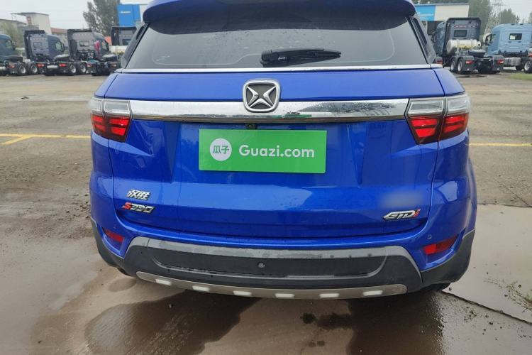 Used JMC Yusheng S330 2016 1.5L GTDi Automatic Two-Wheel Drive Flagship Edition Rear
